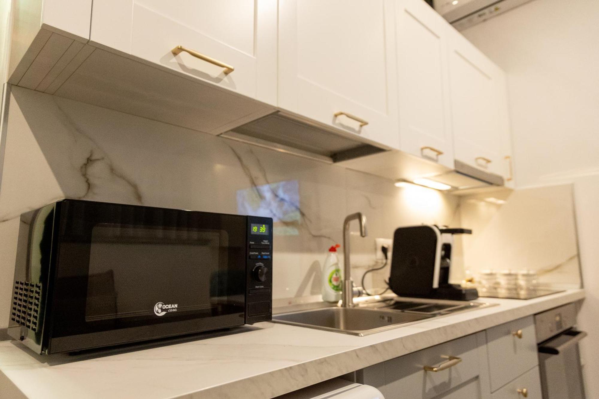 Cozy Loft-Blloku Downtown Ξενοδοχείο Τίρανα Εξωτερικό φωτογραφία