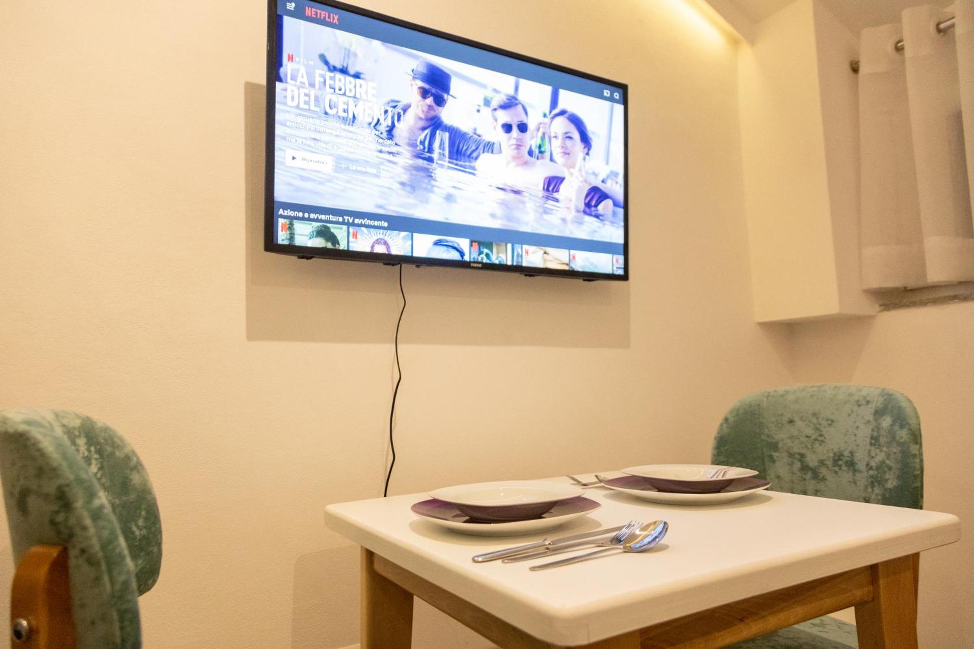 Cozy Loft-Blloku Downtown Ξενοδοχείο Τίρανα Εξωτερικό φωτογραφία